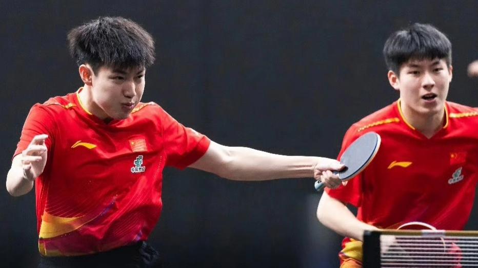 WTT男双四强诞生！
国乒两对组合会师下半区，提前锁定一个决赛席位！

北京时间