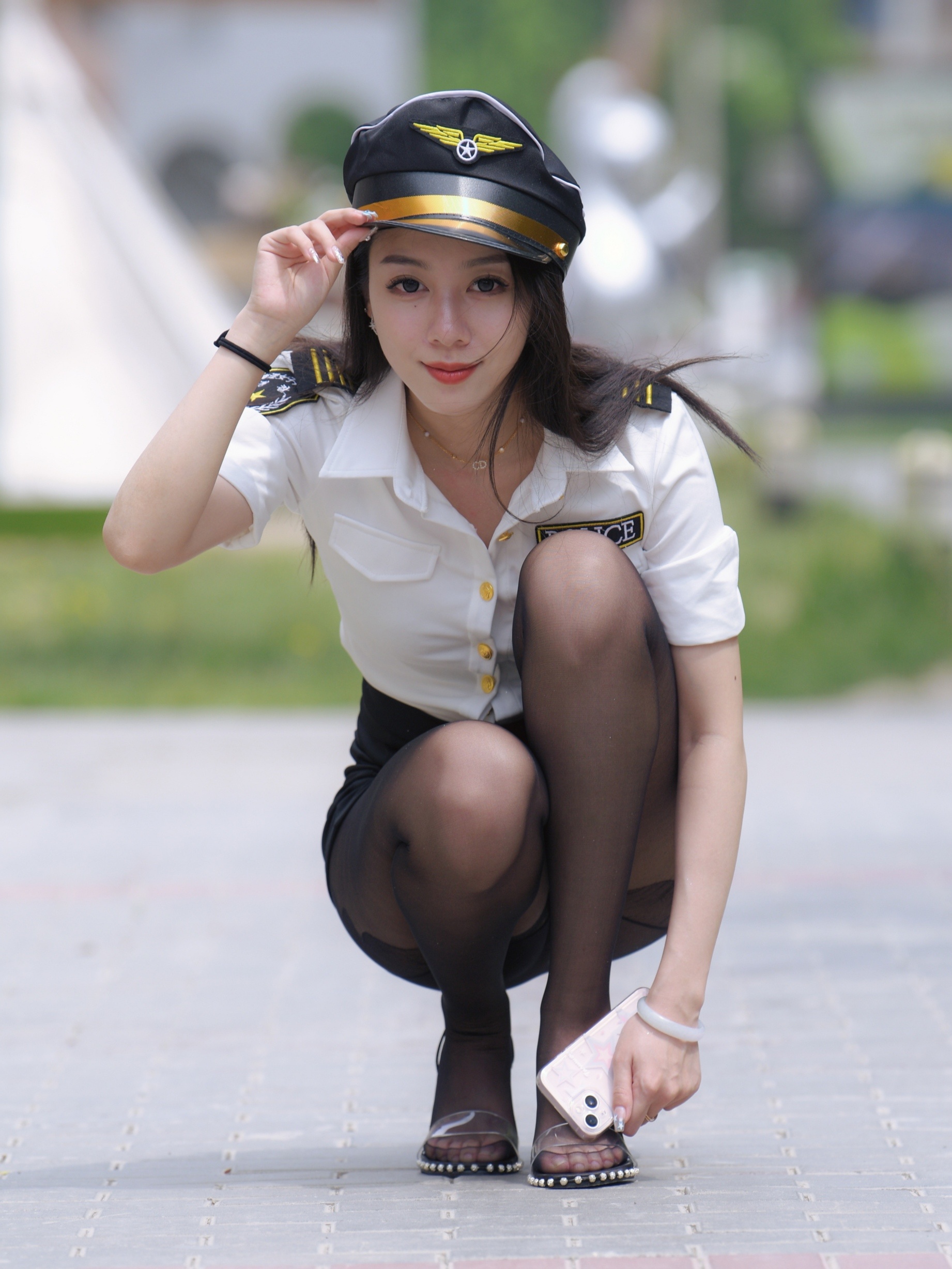 一双玉立芝兰，若腿更似鹅毛翎❤ ​​​