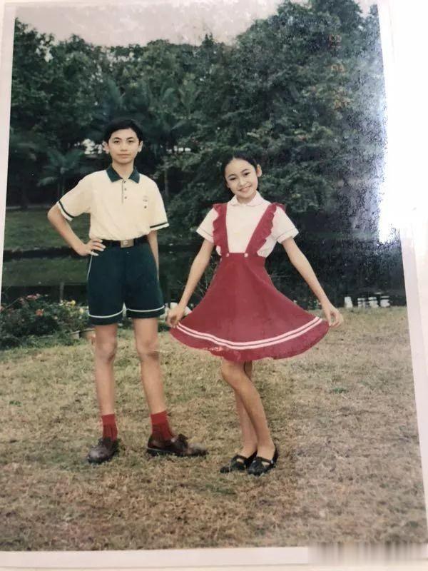 关于校服你有什么话想说
校服的质量和价格是一个备受关注的问题。家长和学校各有不同
