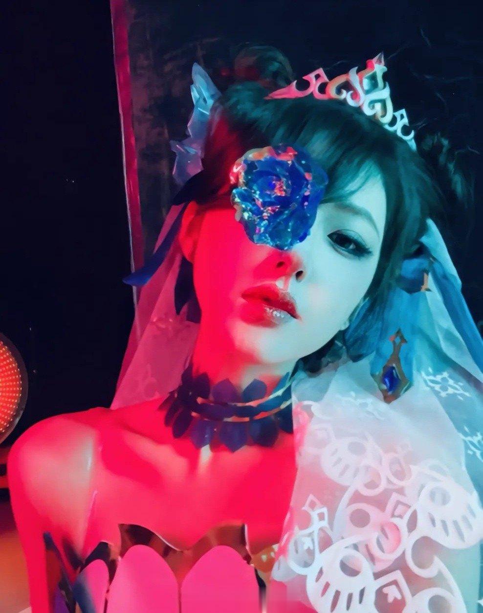 #赵露思cos英雄联盟格温#赵露思cos剪刀妹 ​​​
