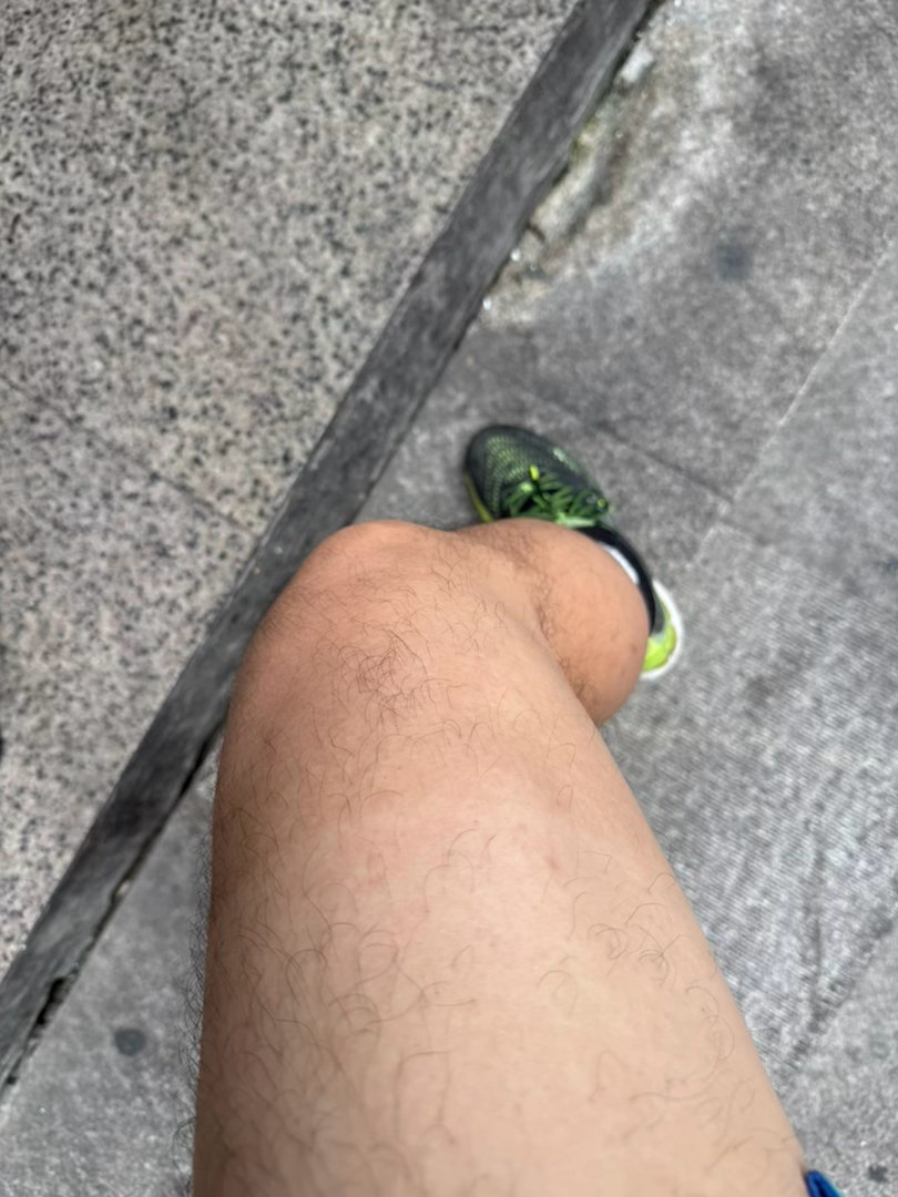 自带黑丝