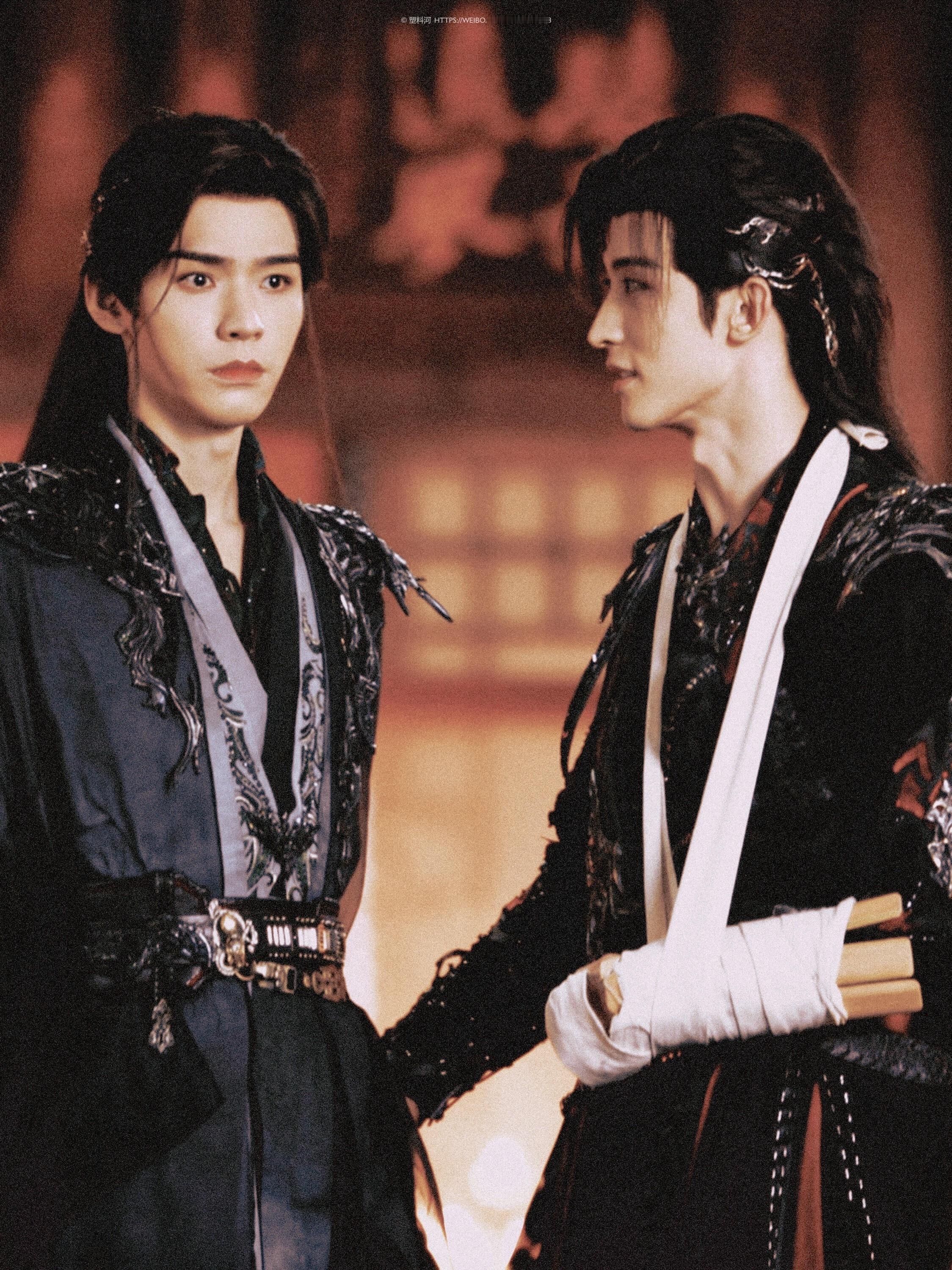 《暗河传》越来越不对劲了❗️怎么所有人都开始嗑苏暮雨和苏昌河了[傻眼]，龚俊粉丝