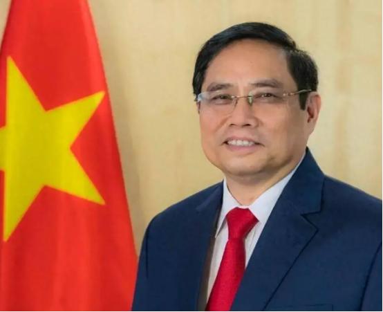 其实越南不傻，它当然知道，中国高铁 “物美价廉”，中国又和越南接壤，运输物料方便