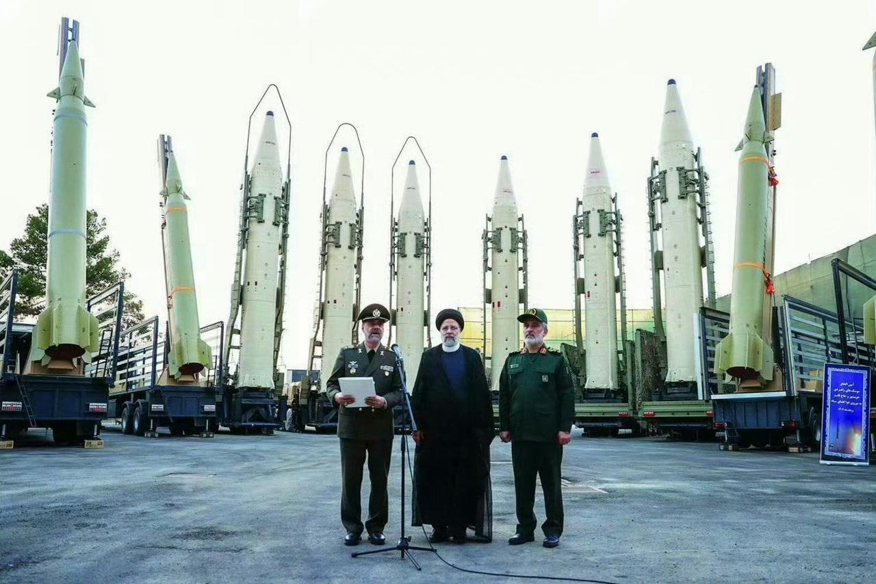 伊朗军方近日划出三条清晰底线：任何向敌军提供领空、领土或军事设施的国家均为合法打