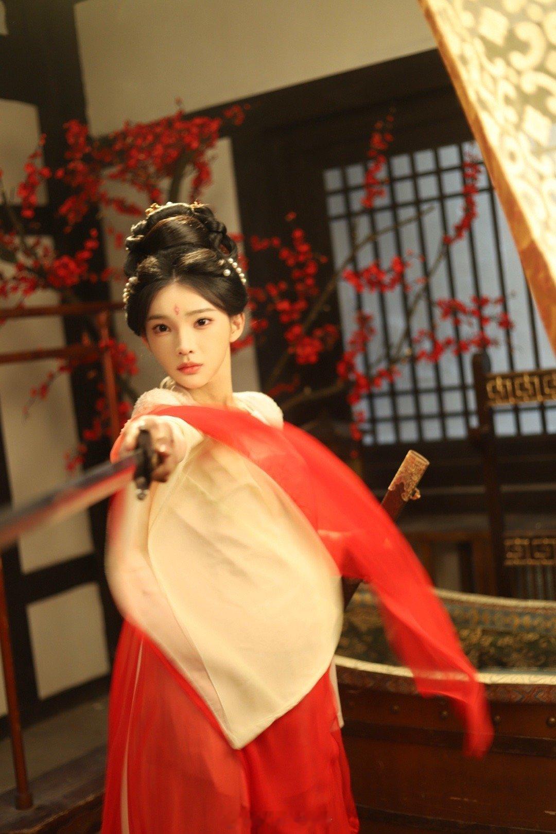 抖音火剧《穿越后，我为女帝谋定天下》定档在3.1号啦！ 演员陈诗诗[超话]   