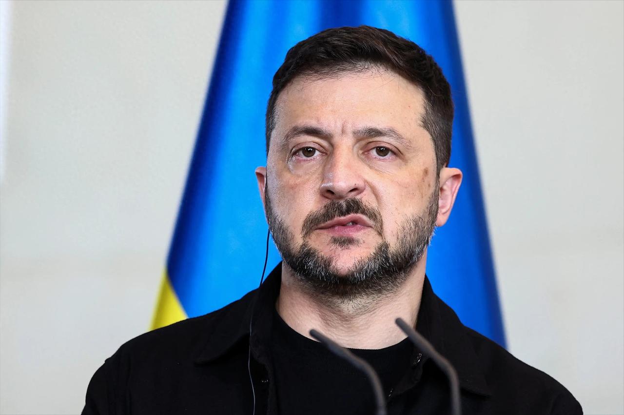 用心险恶！泽连斯基：俄正向中国放弃部分主权，幅度之大历史罕见

当地时间12月1