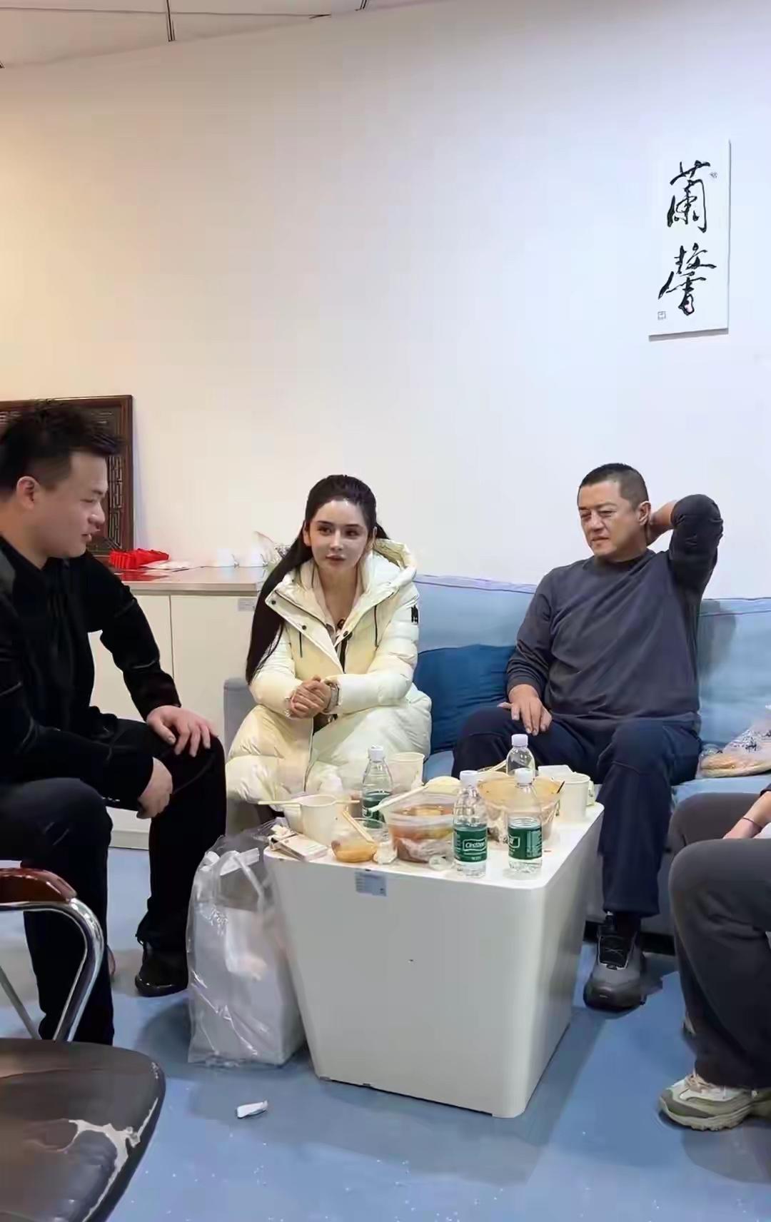 近日，某短视频平台博主“楠姐—徐楠楠”向嫣然天使儿童医院捐款500万元。23日，