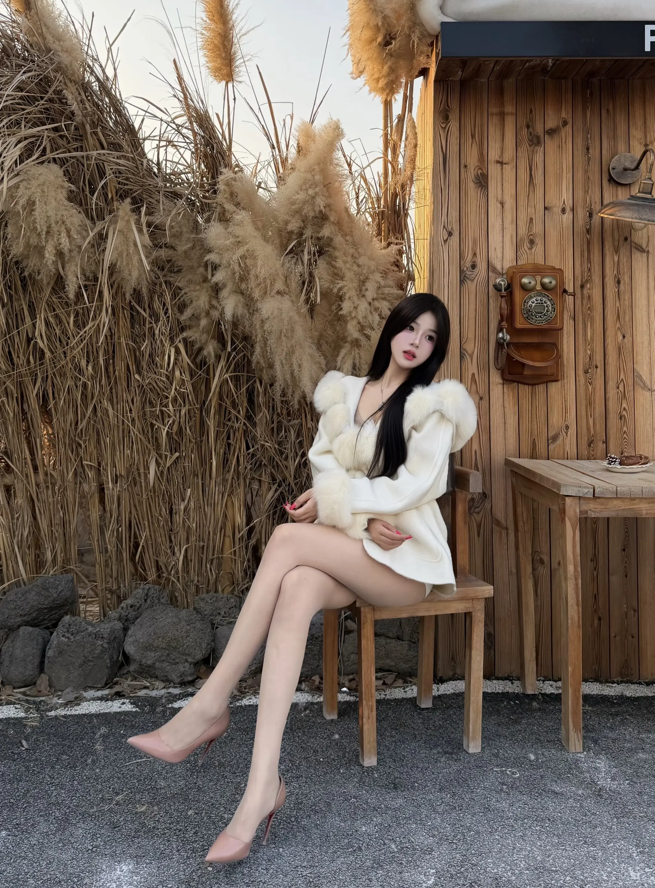 强扭的瓜甜不甜 扭下来尝尝就知道了。