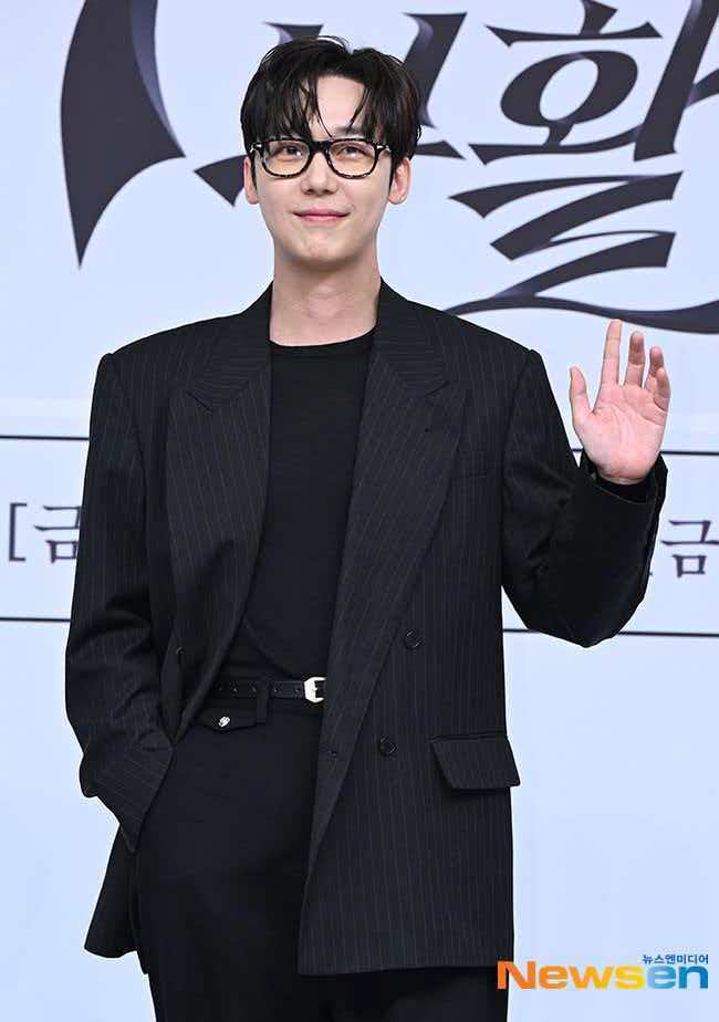 演员尹仲勋、严贤京有望出演KBS 1TV新日日剧《我们开心的好日子》男女主角。尹