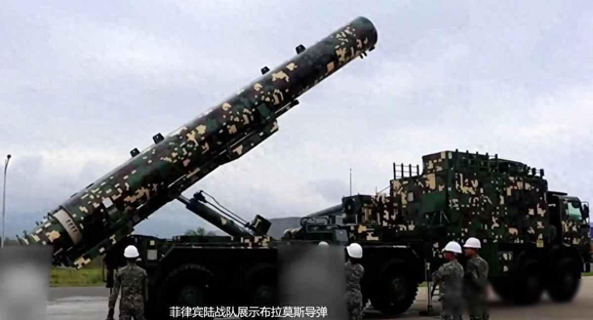 菲律宾悄悄装上导弹，小国夹在大国中间难做人，安全靠美国经济靠中国

2022年菲