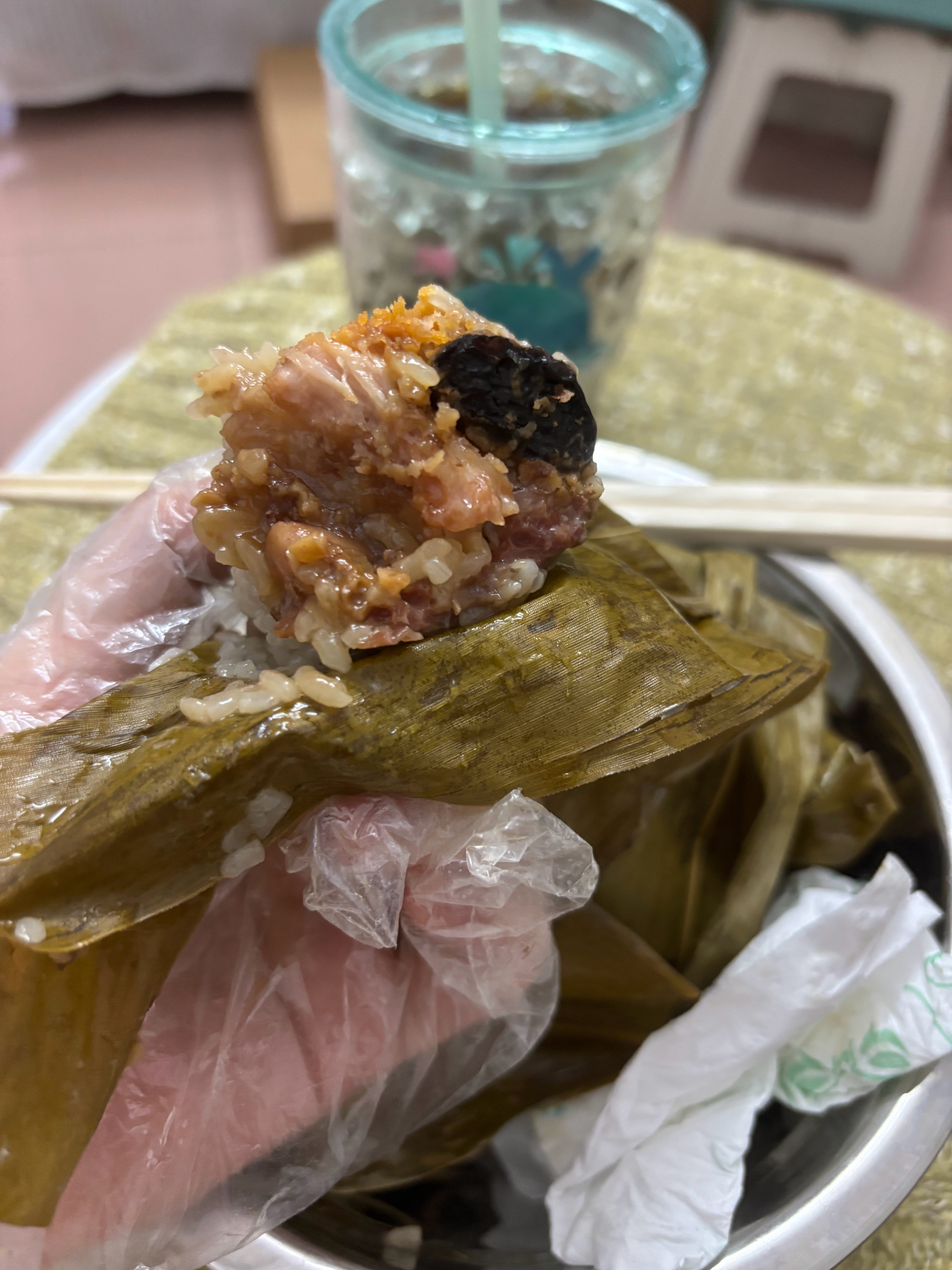 那必须是大肉粽好吧！ 