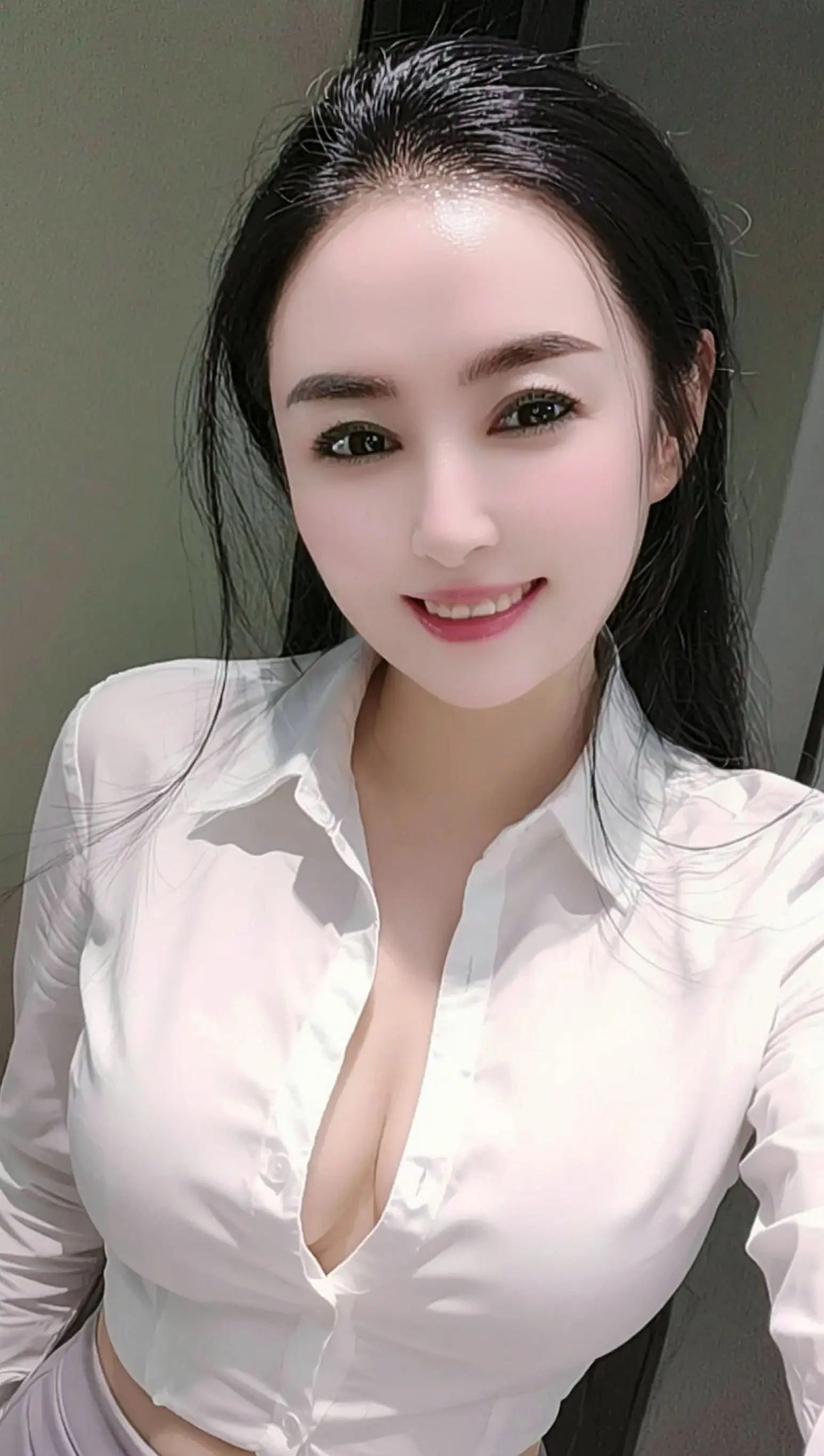 独来独往的一个女人