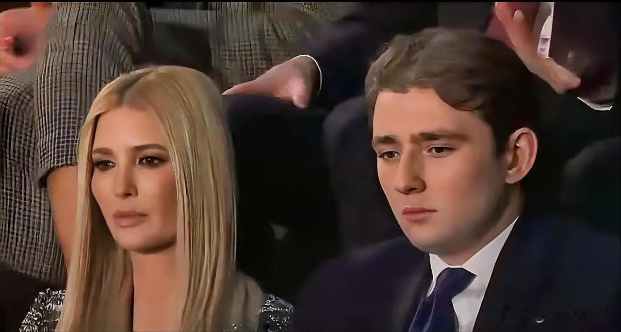 巴伦和伊万卡·特朗普在特朗普总统国情咨文现场。