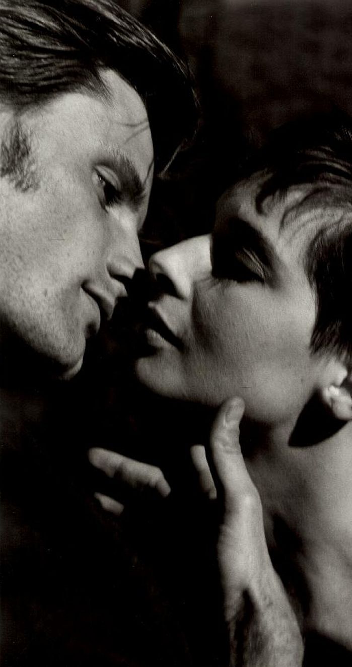 今天是V叔Viggo Mortensen的67岁生日！宇宙最A人皇[蛋糕][彩虹