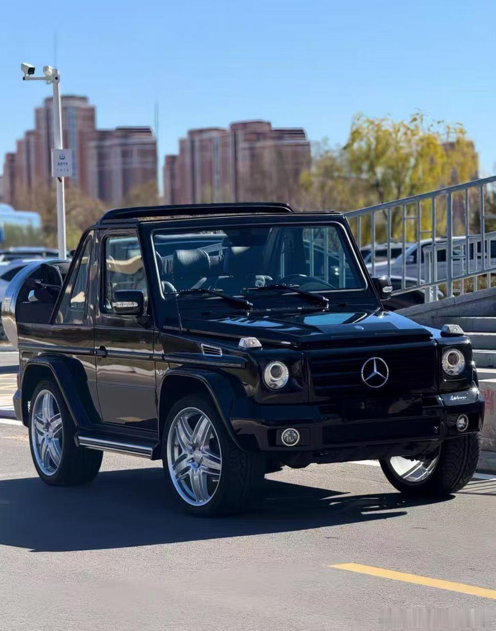 劳伦斯奔驰G500敞篷，仅2万公里，很新的09年上牌 