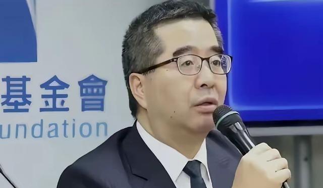 国民党副主席萧旭岑现在全部撕下所有的伪装。萧旭岑9日参加完日本天皇生日宴后，10