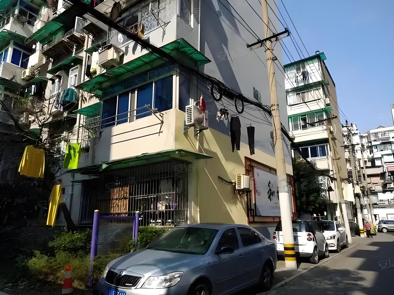 杭州石板巷新村小区是拆还是改？
根据目前公开资料，杭州石板巷新村小区目前没有拆迁