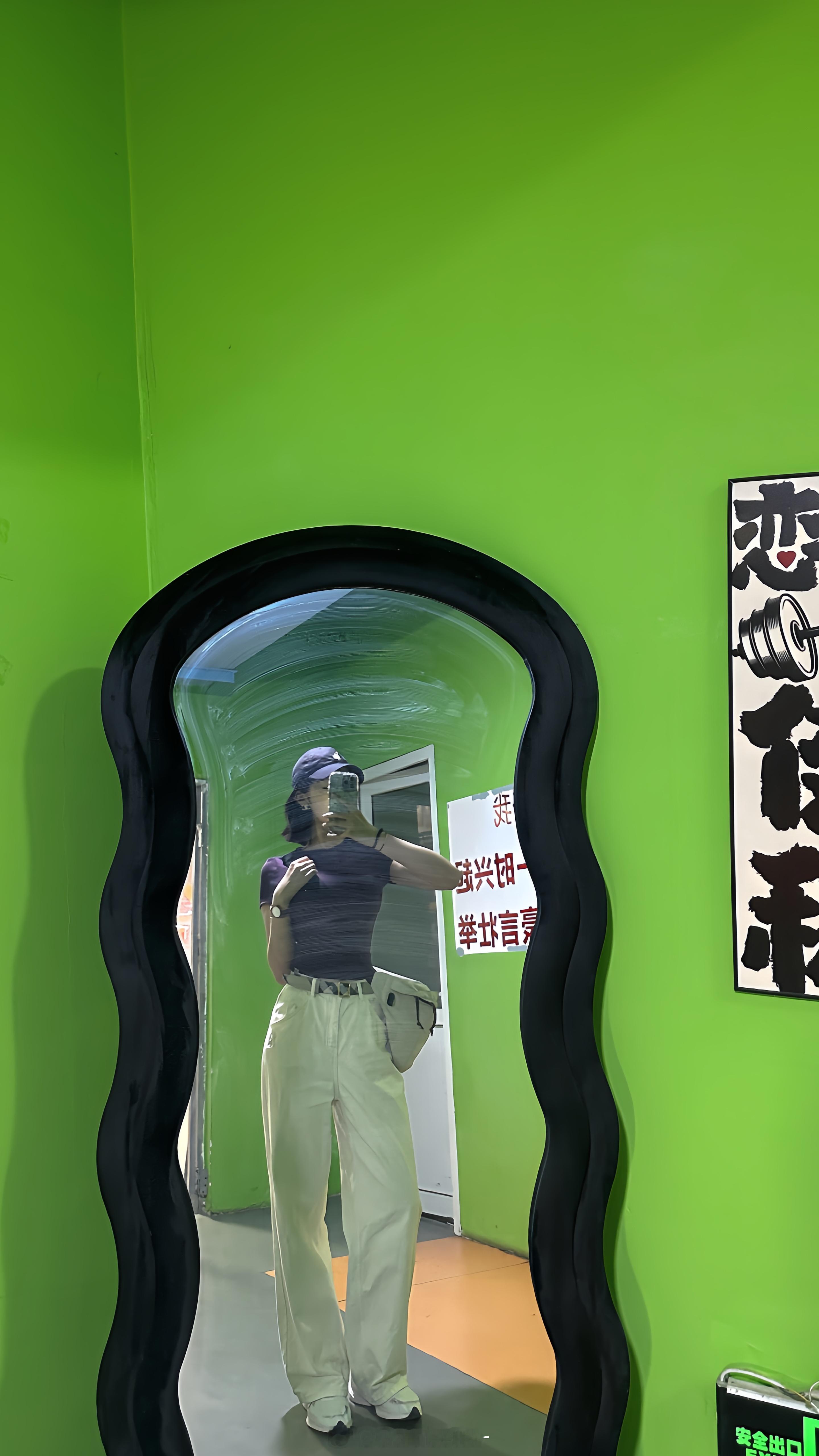 毫无训练痕迹，嘻嘻。  ​​​