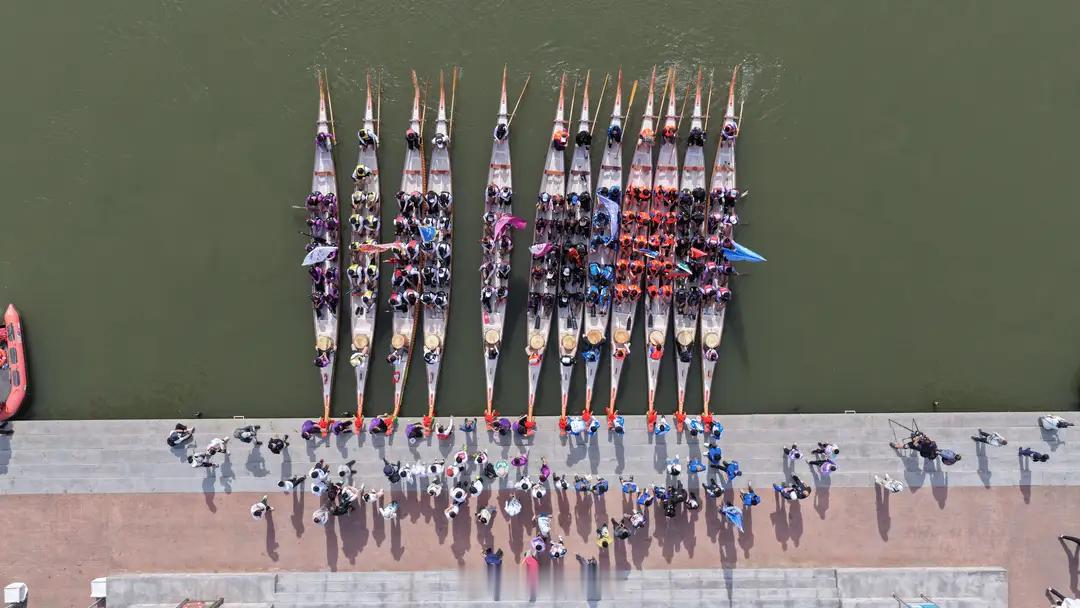京津冀12所高校大学生聚海河赛龙舟  2026年京津冀大学生海河龙舟邀请赛在天津