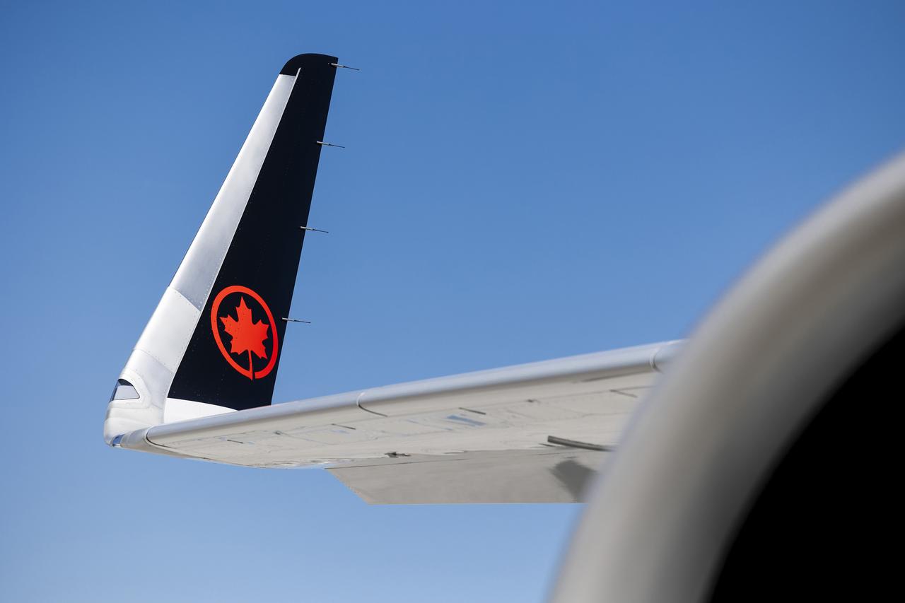 近日，加拿大航空宣布在汉堡接收了其首架空客A321XLR。同时表示，待获得加拿大