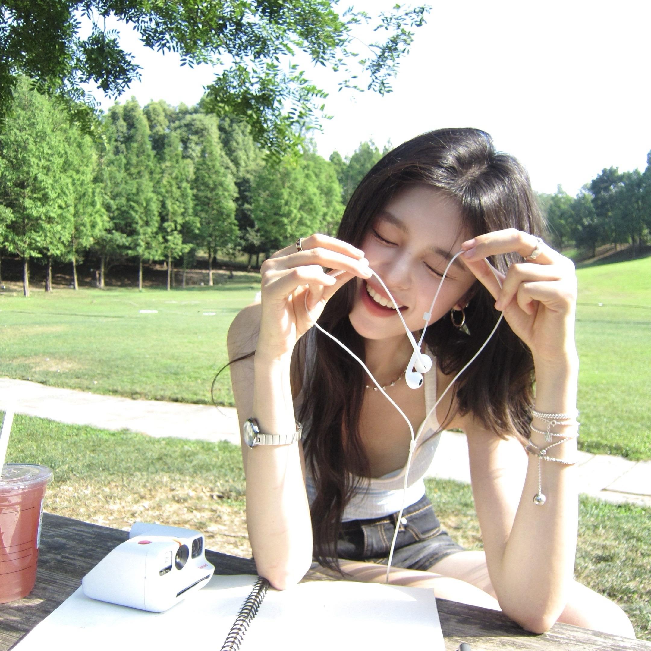 My Glow-Up Summer🎧。