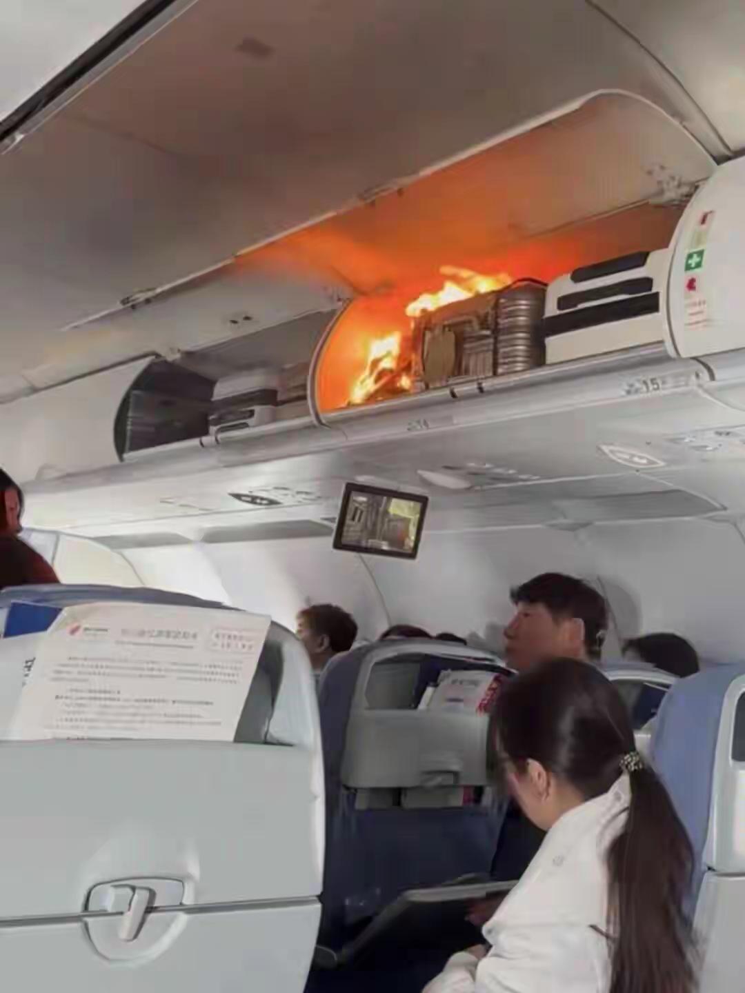 10月18日，国航CA139航班由杭州飞往仁川途中，行李架内旅客携带的锂电池突发