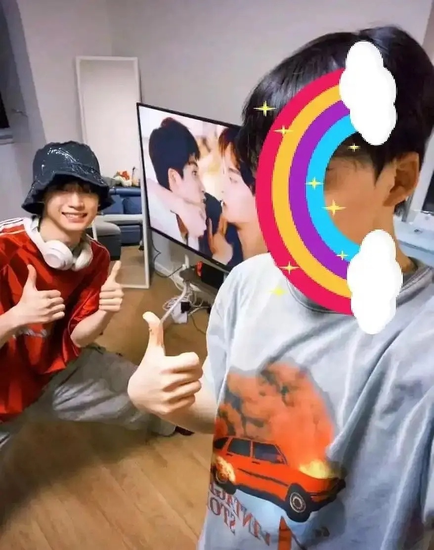 梓渝小作文呢吴所畏一定会一直幸福的生活下去的 不舍的只有畏畏了 梓渝 永远记得那