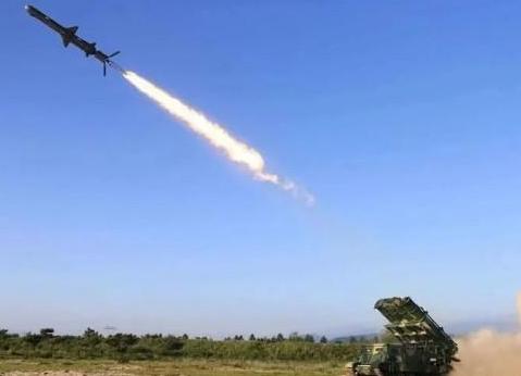 美国敢动朝鲜吗！给它十个胆也不敢！
第一，敢动朝鲜，首先中俄这一关过不了！
第二