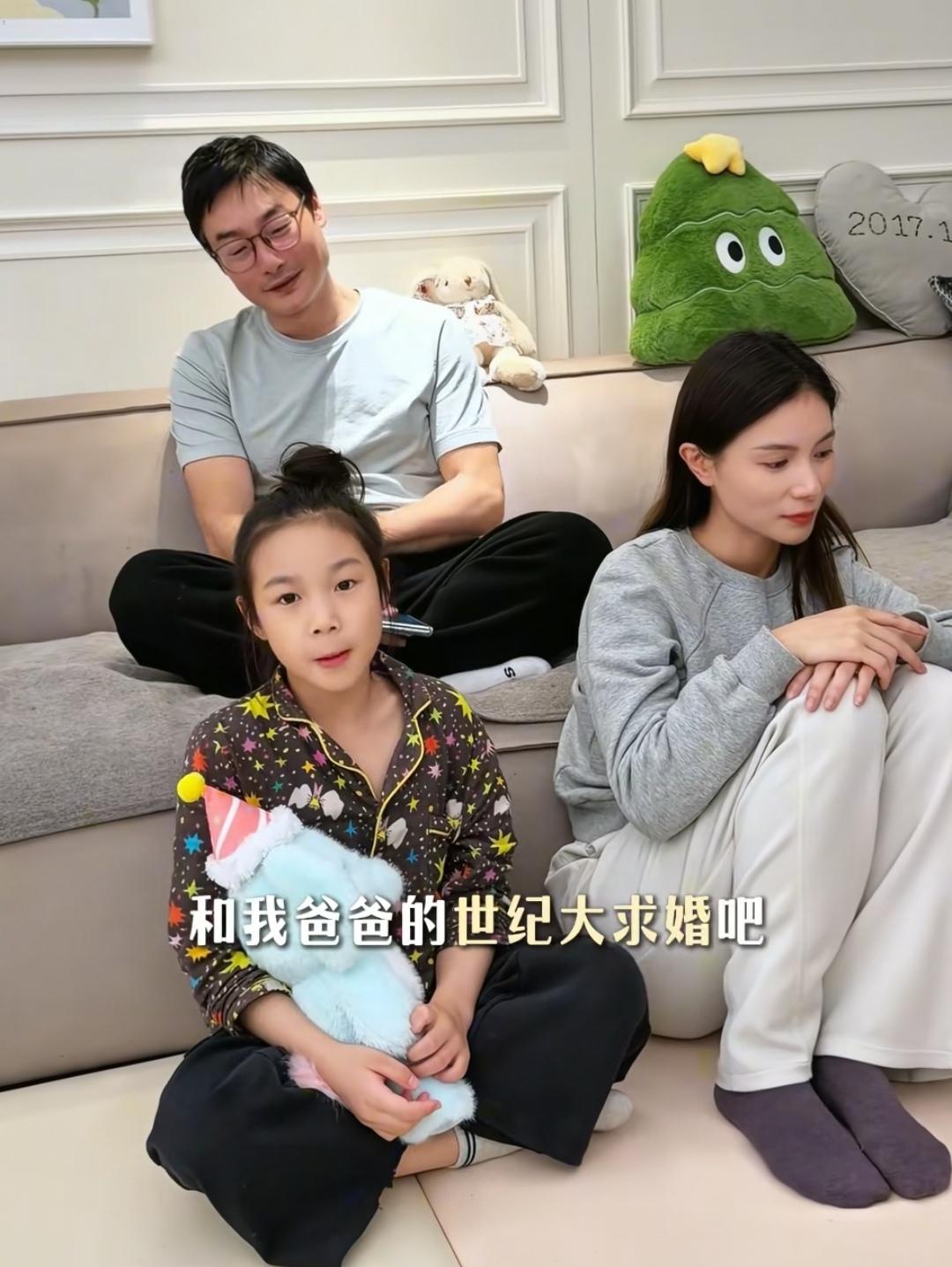 关于女儿富养
听听前跳水奥运冠军何姿的说法，也许值得大家借鉴，有条件就尽力托举，