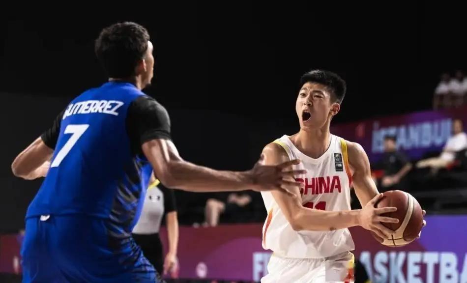 U17男篮世界杯9至16排名赛，中国U17男篮84-63大胜委内瑞拉队，终结了连