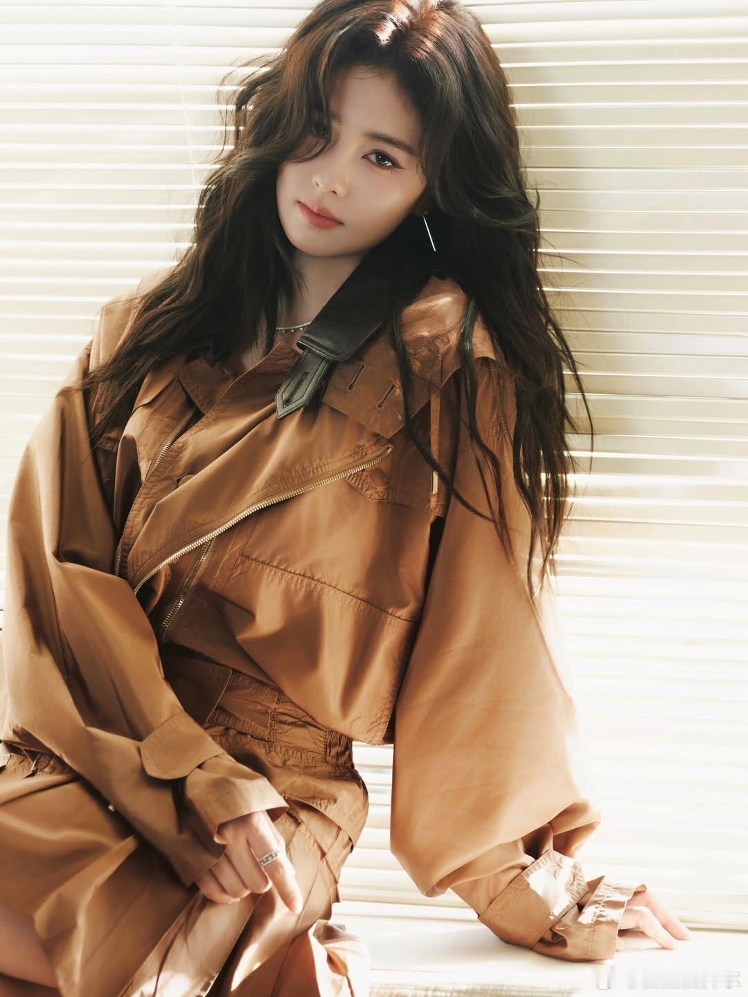 白鹿白鹿自爆下一部是现代戏 白鹿官宣下半年开拍新作，题材为现代风格，角色类型首次