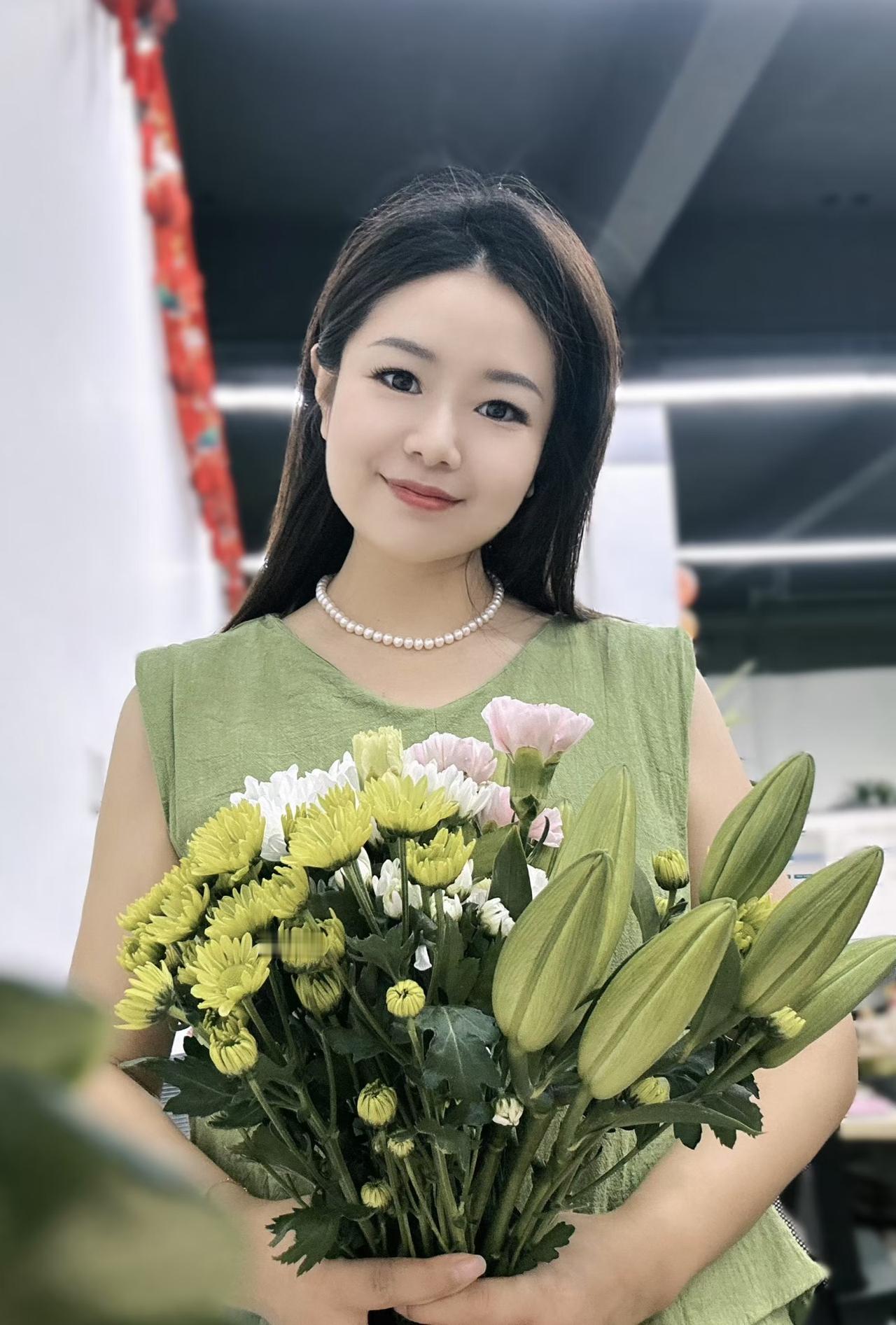 但行好事，是态度；莫问前程，是格局。很多时候，人之所以焦虑，是因为想把结果抓得太