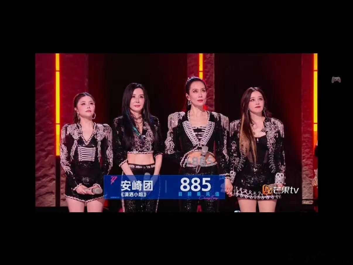 阚清子的售后永远值得期待 比起轰轰烈烈的表达，阚清子更愿意把心意放进细节里。一枚