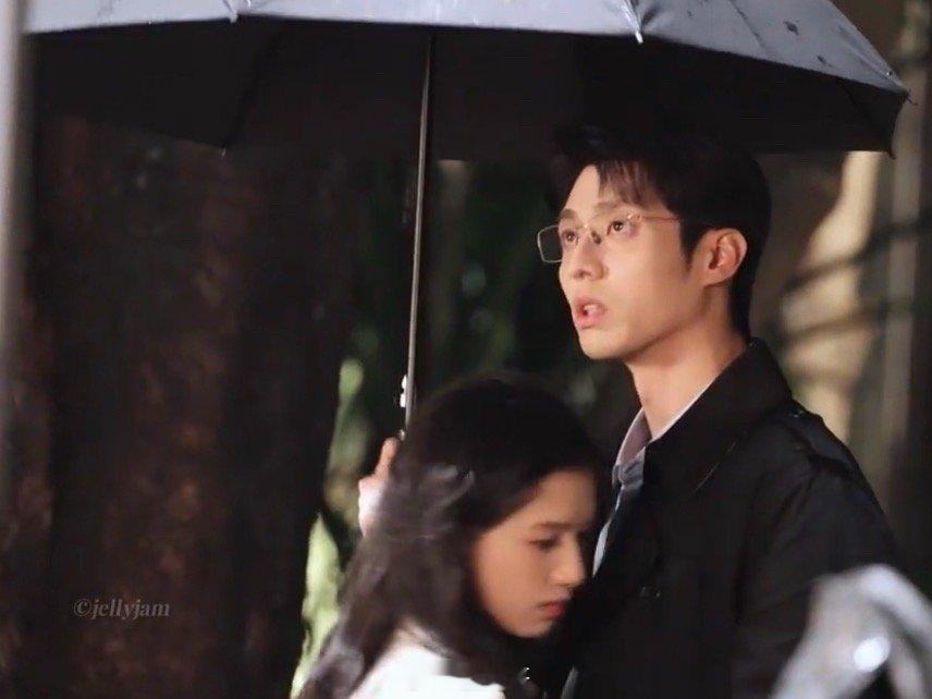 张婧仪陈靖可拥抱路透张婧仪、陈靖可在电视剧《致我那菜市场的白月光》新路透来了，张