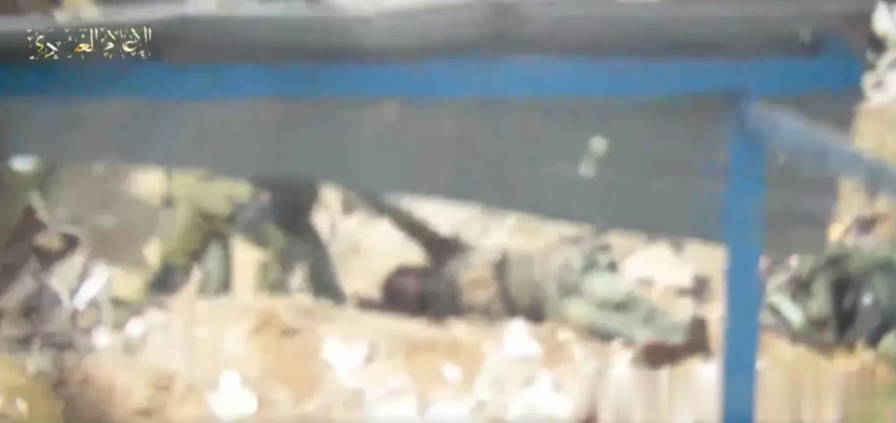 围尸打援，
精准猎杀，
昨天哈马斯公布了大众喜闻乐见的视频，巷战当中狙杀以色列国