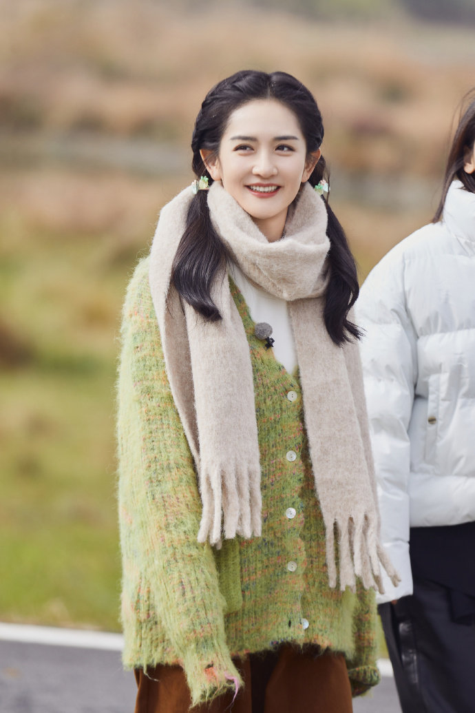 谢娜说要永远保持向上姿态谢娜说妈妈的身份让她在陪伴中成长 谢娜的人生历程真的好励