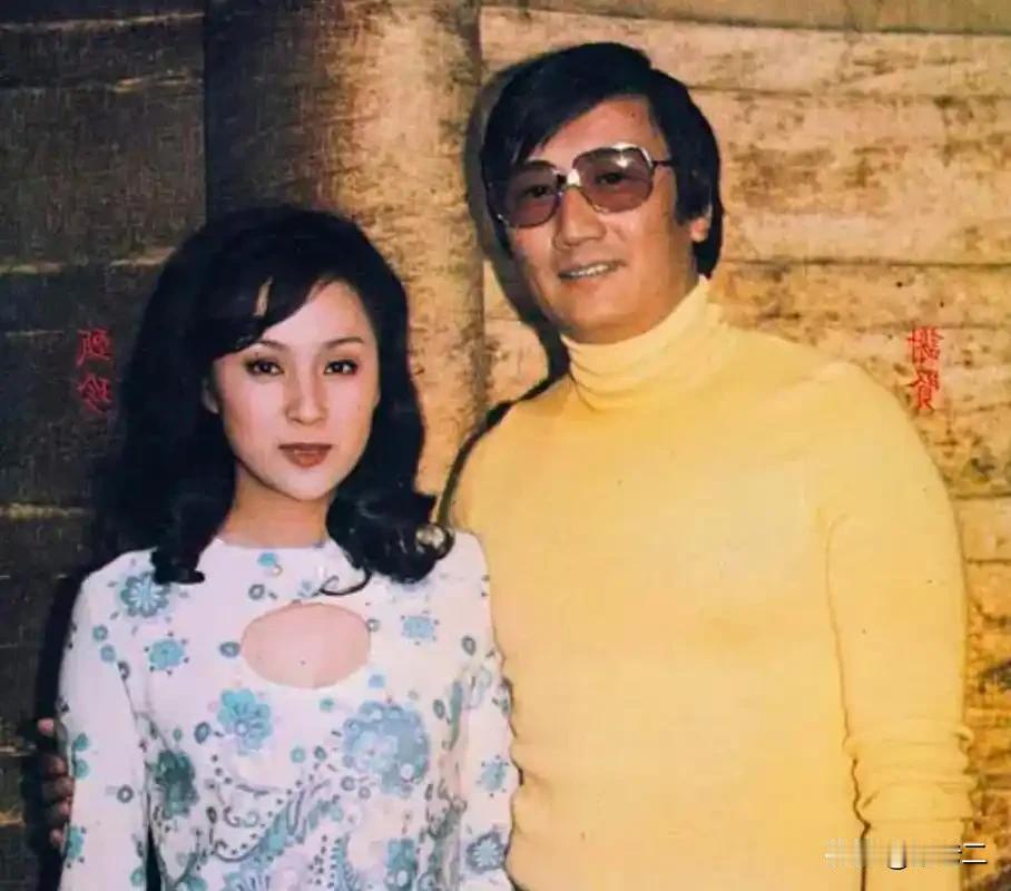 谈及两位前夫，甄珍的评价有着鲜明反差。说起谢贤，她满是温情，坦言谢贤看着潇洒不羁