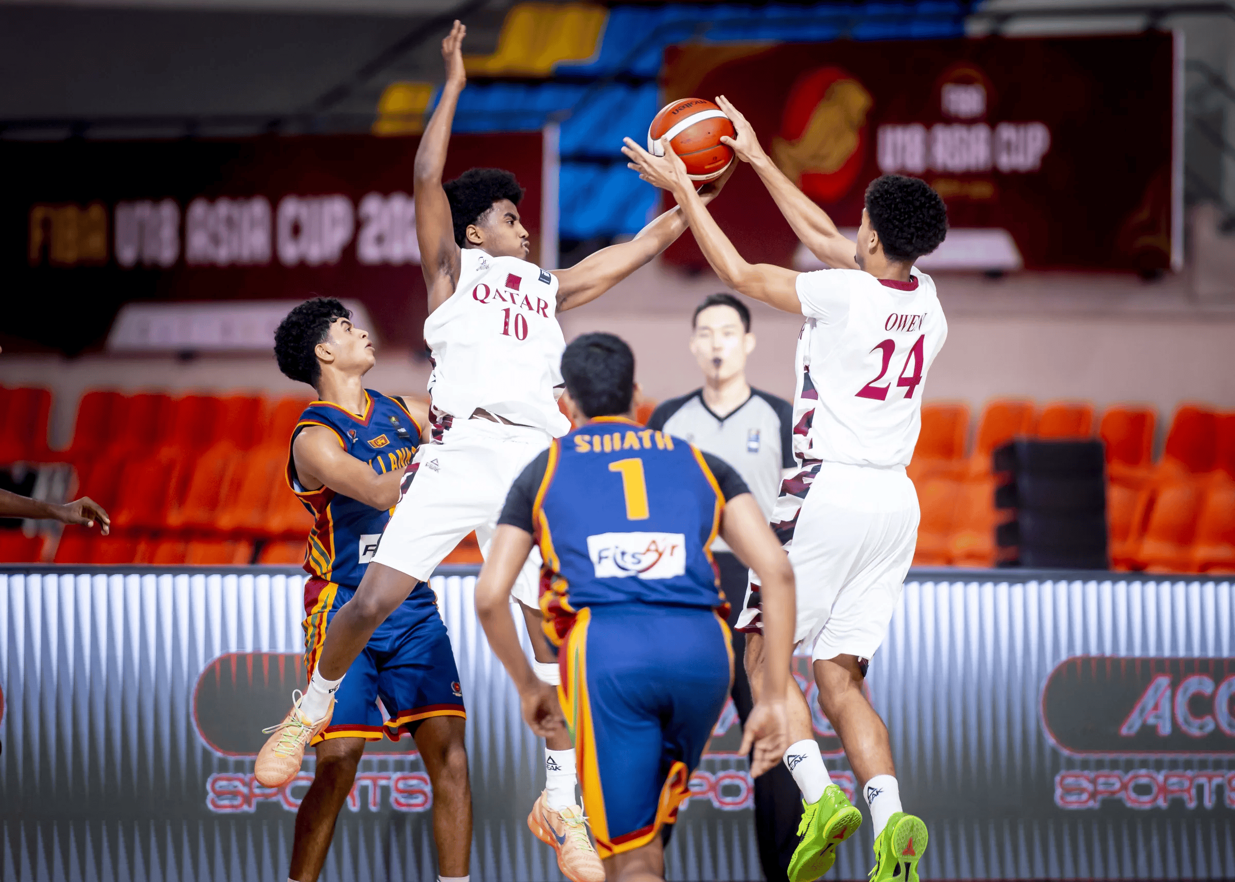 U18男篮亚洲杯小组赛，卡塔尔队90-43大胜斯里兰卡队
