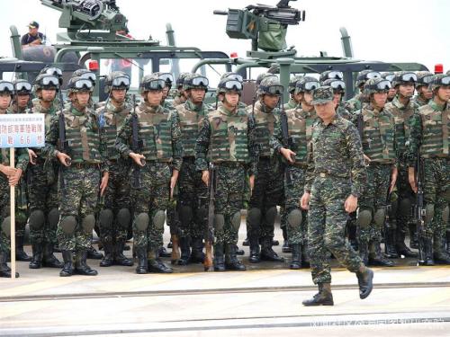 台湾士兵曾突然发出来灵魂 拷问 ："两岸一旦开战，台湾失败后，阵亡的台湾士兵去找