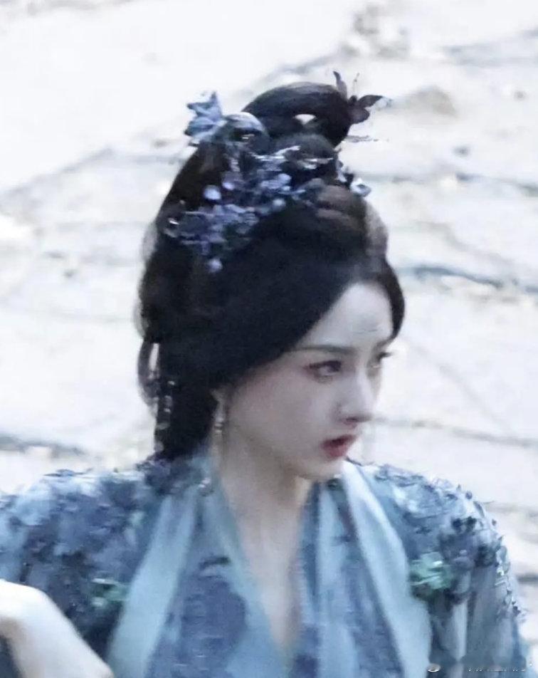 或许宋祖儿也可以试试仙侠？果然脸在江山在 ​​​
