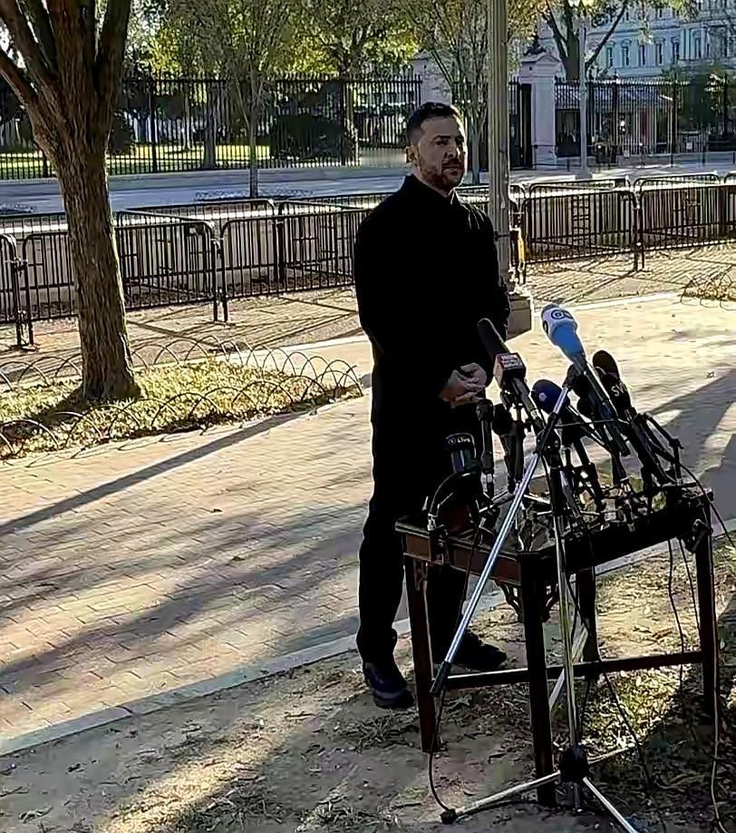 泽连斯基还活在戏里？醒醒吧兄弟！

结局早定了乌克兰不是棋手，是棋盘上的炮灰。