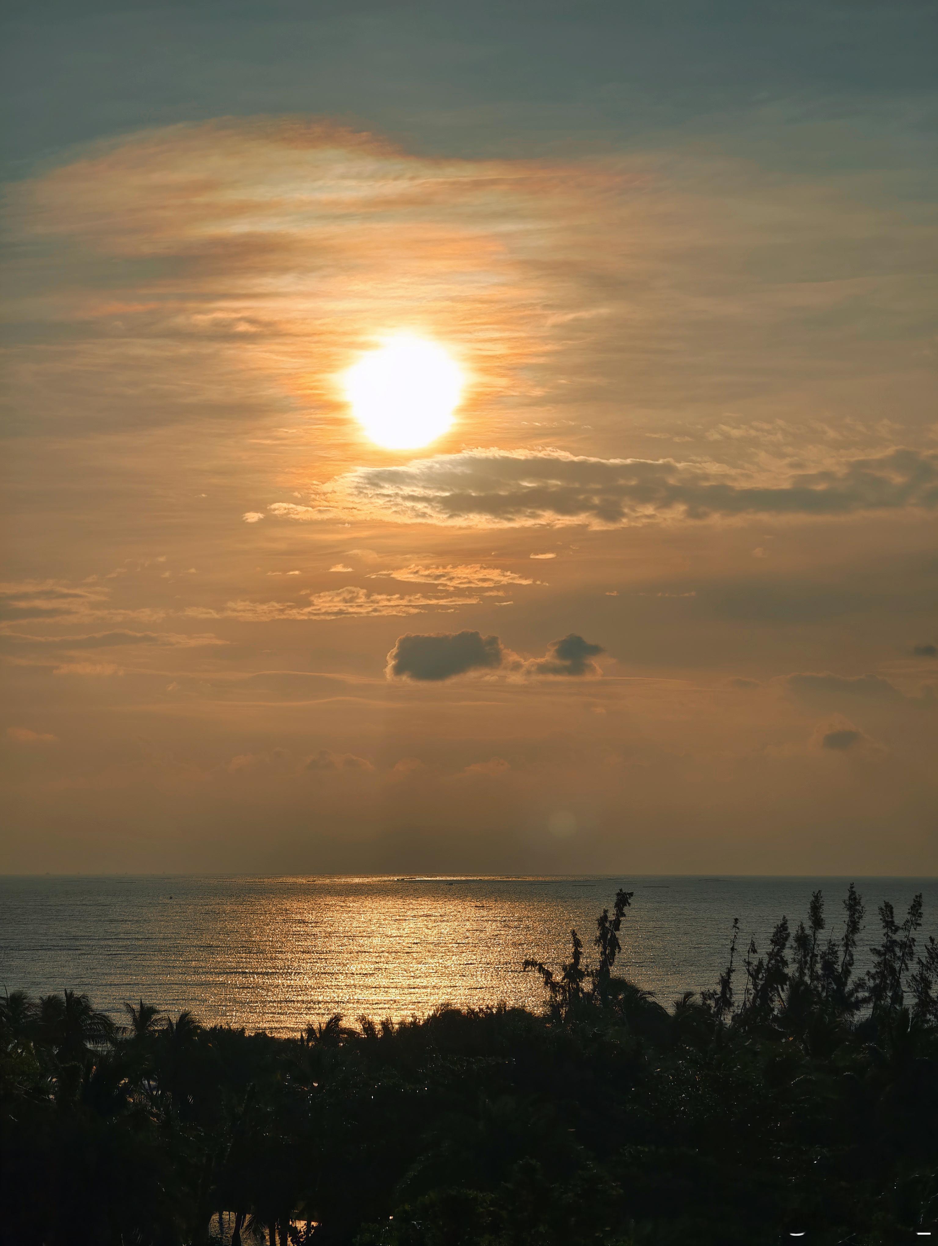 十一月早！希望十一月像神二十一一样芜湖起飞[doge]！一觉醒来神20神21会师