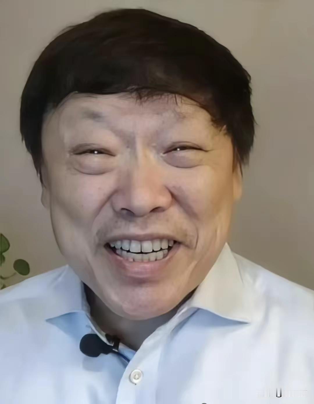 你发现了没有，大V们都有自己的忠实粉丝，唯独胡锡进没有，或者说几乎每个人都讨厌他