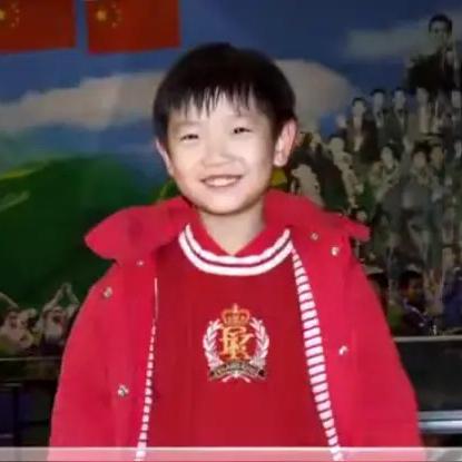 下面是九位中外乒乓“神童”的幼年照，你能认出五个，就算得上乒乓球“铁杆球迷”。