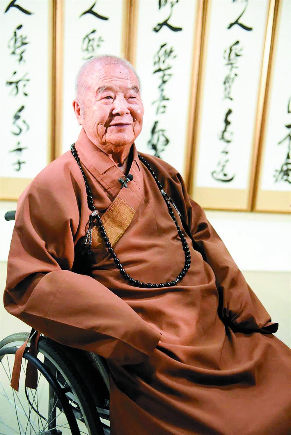 “我没有舍利子，不要烧。”2012年，星云大师就留下遗嘱不要火化。不料在他圆寂后