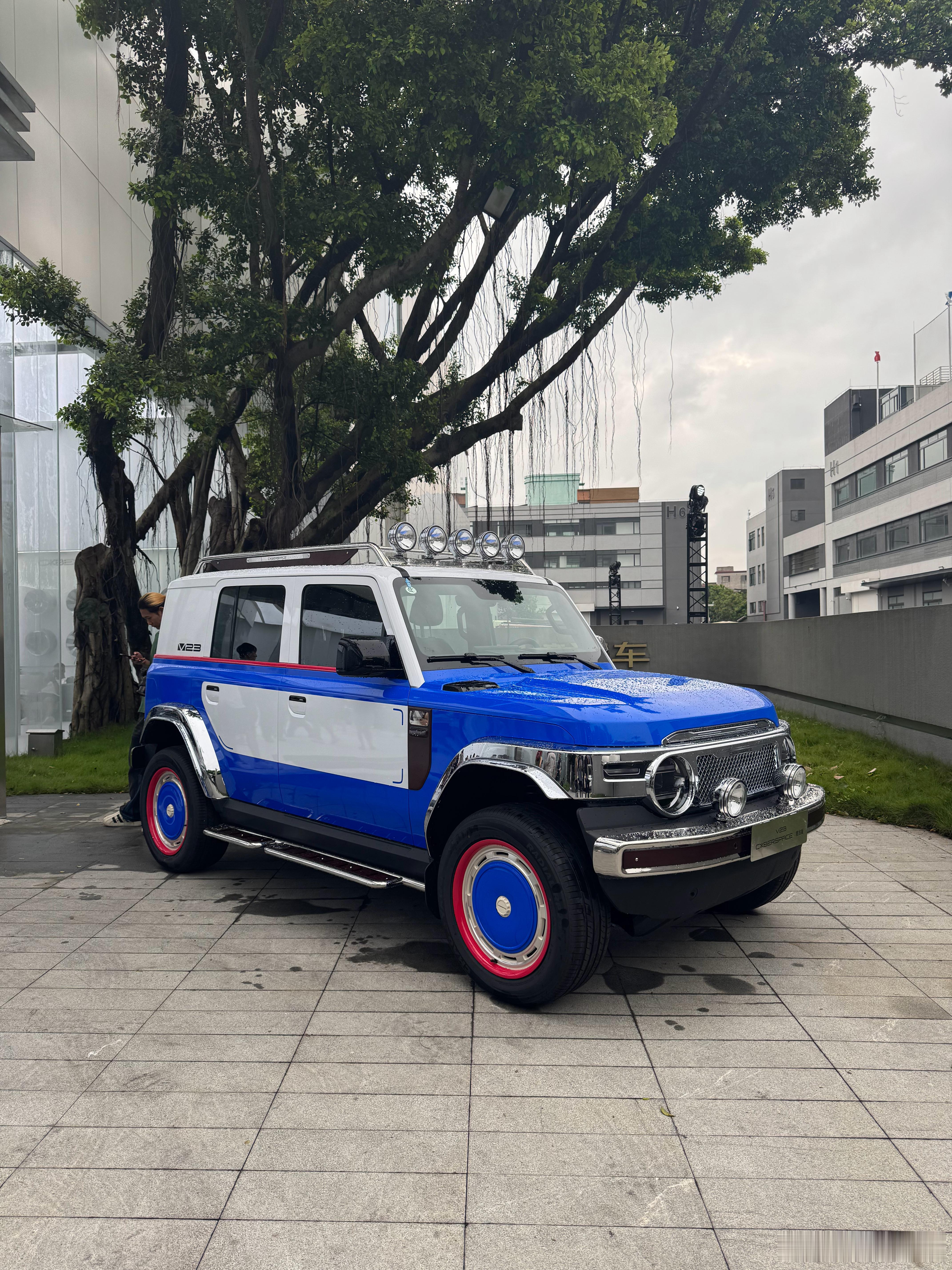 iCAR V23的大Party，大家最喜欢哪个版本[憧憬]icar v23  ​