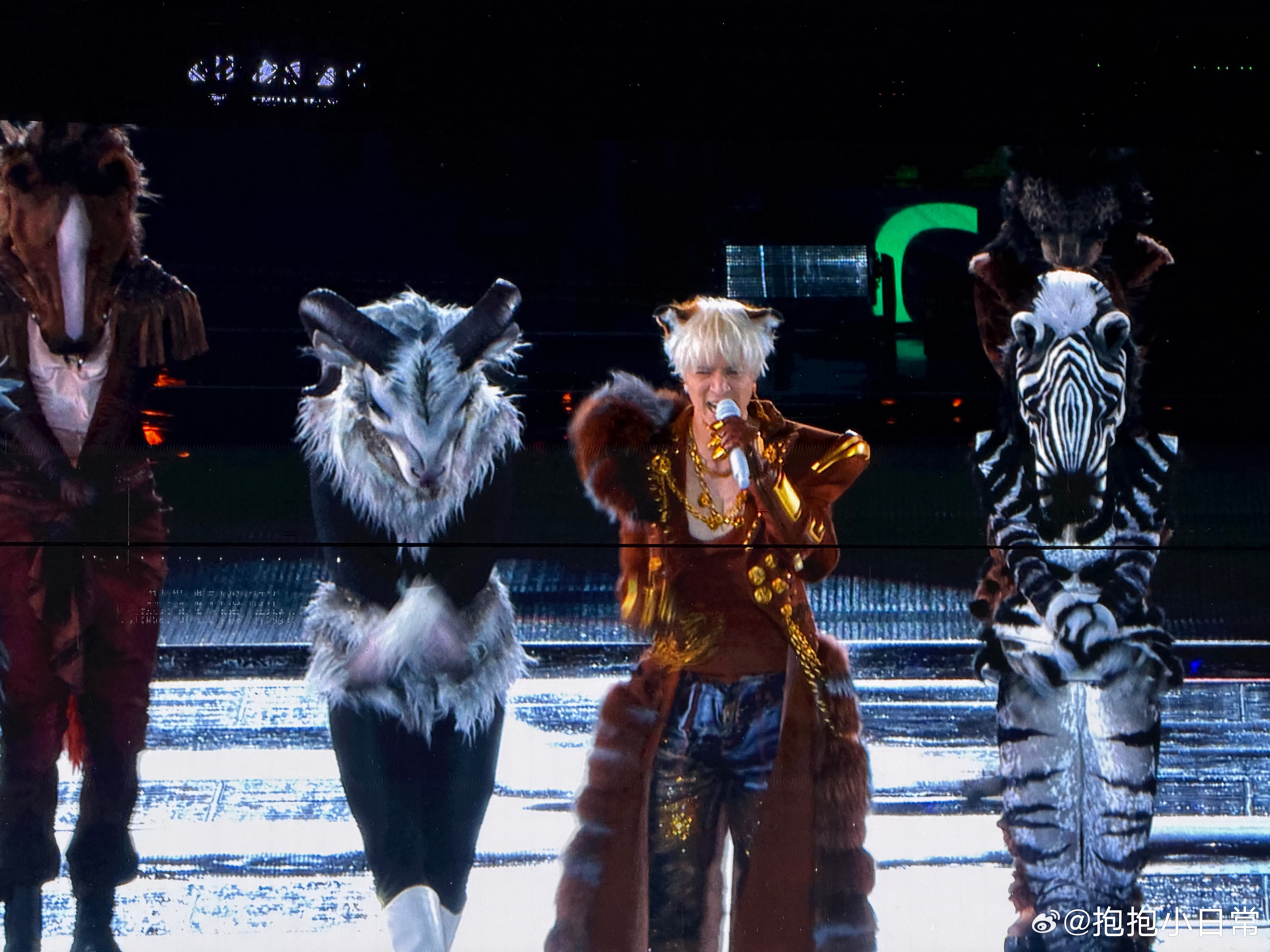 薛之谦兽耳造型薛之谦狐狸本体出来了 救命！薛之谦的兽耳造型杀疯了！本来还在期待他