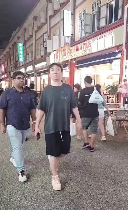 真让人大跌眼镜，王思聪竟然如此令人敬佩。说白了，身边的女人竟然没一个对他有怨言，