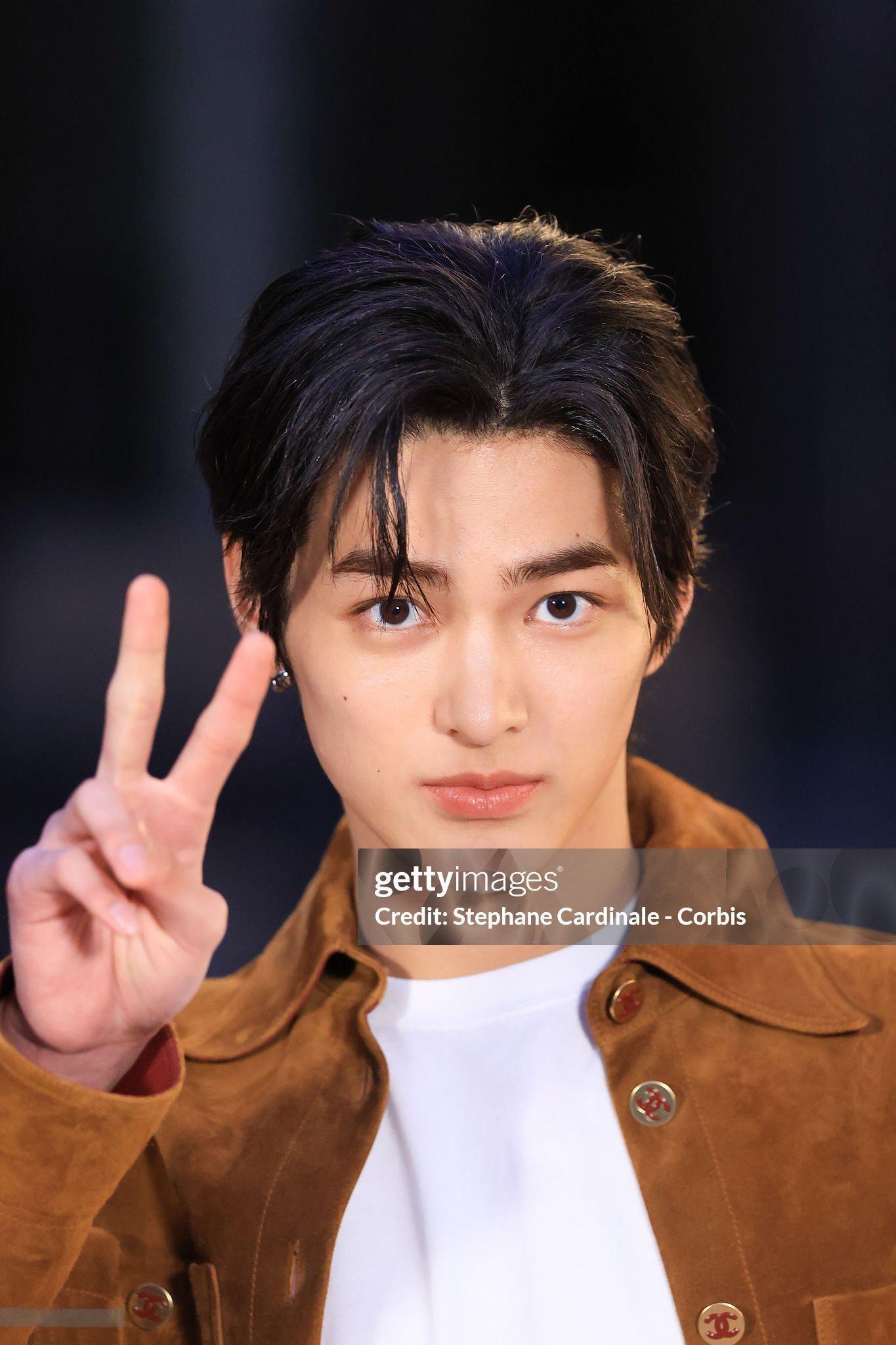 安乾镐✖️CHANEL 2027春夏大秀 G社生图好帅好可爱的弟弟 🥰 巴黎时