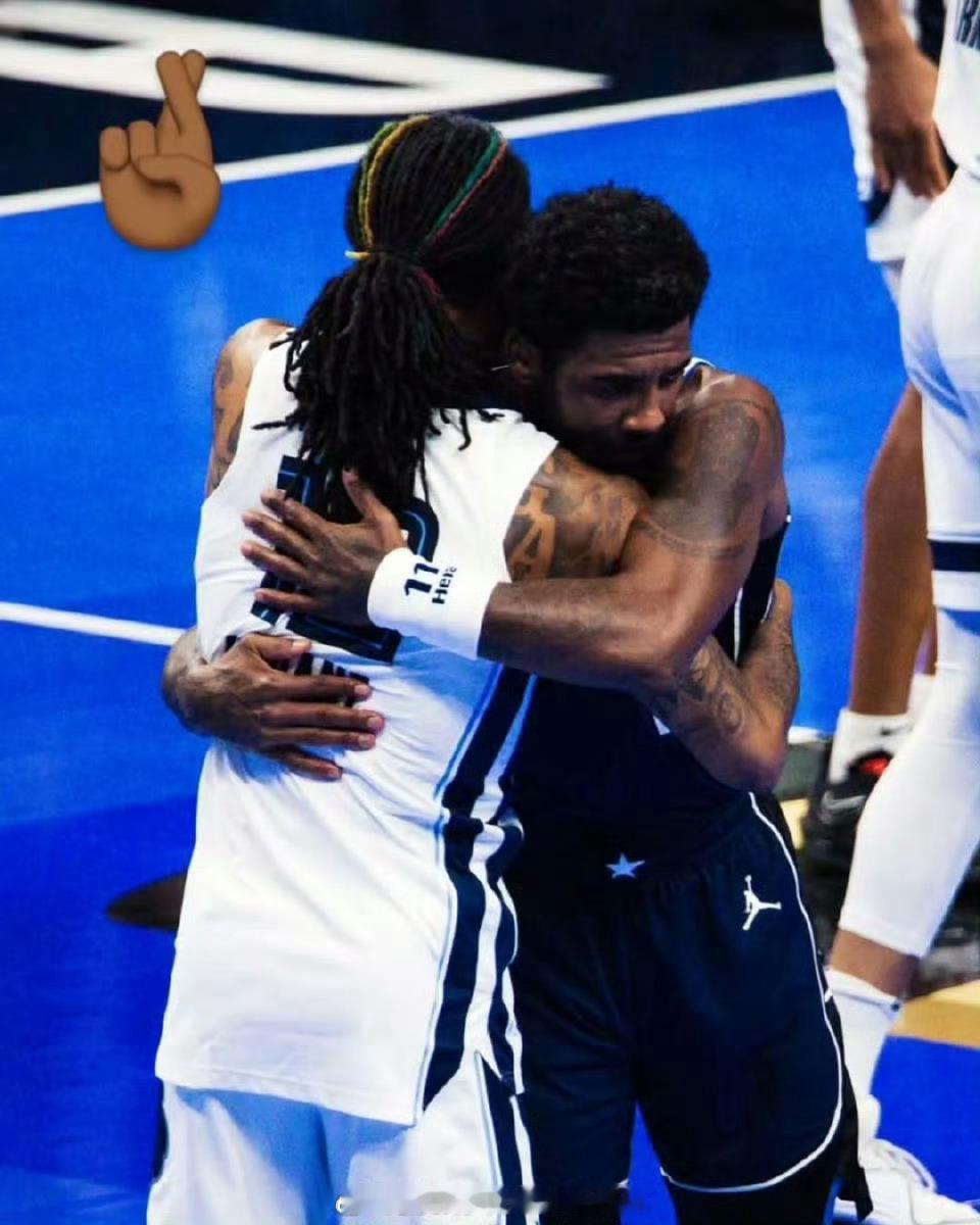 莫兰特：“欧文联系过我，那种关系的感觉真的不一样。当全世界几乎都在贬低你的时候，